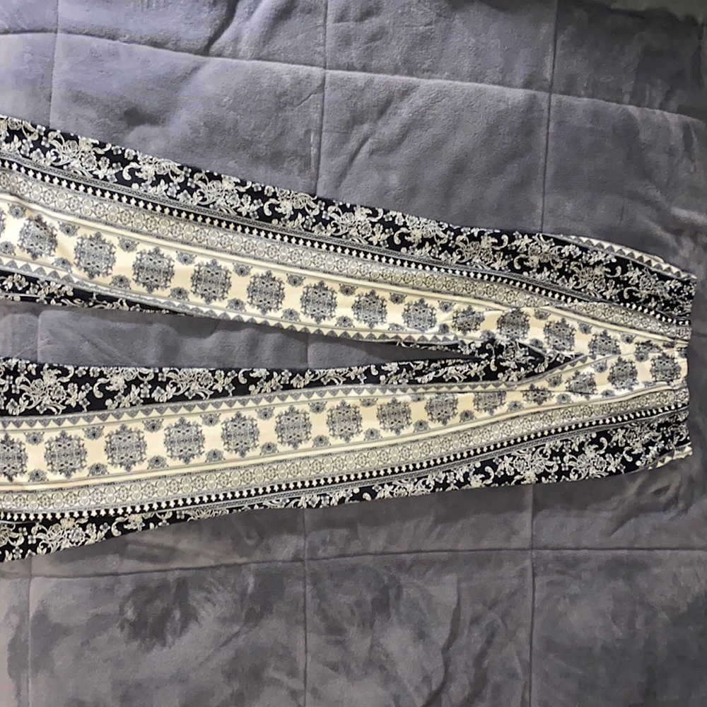 Off-White And Black Flare Pants Size Small
